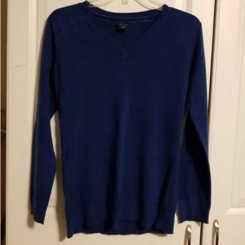 Basic Edition Soft V Neck Navy Blue Sweater